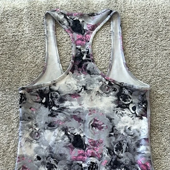 Lululemon Floral Athletic Tank - Picture 5 of 7